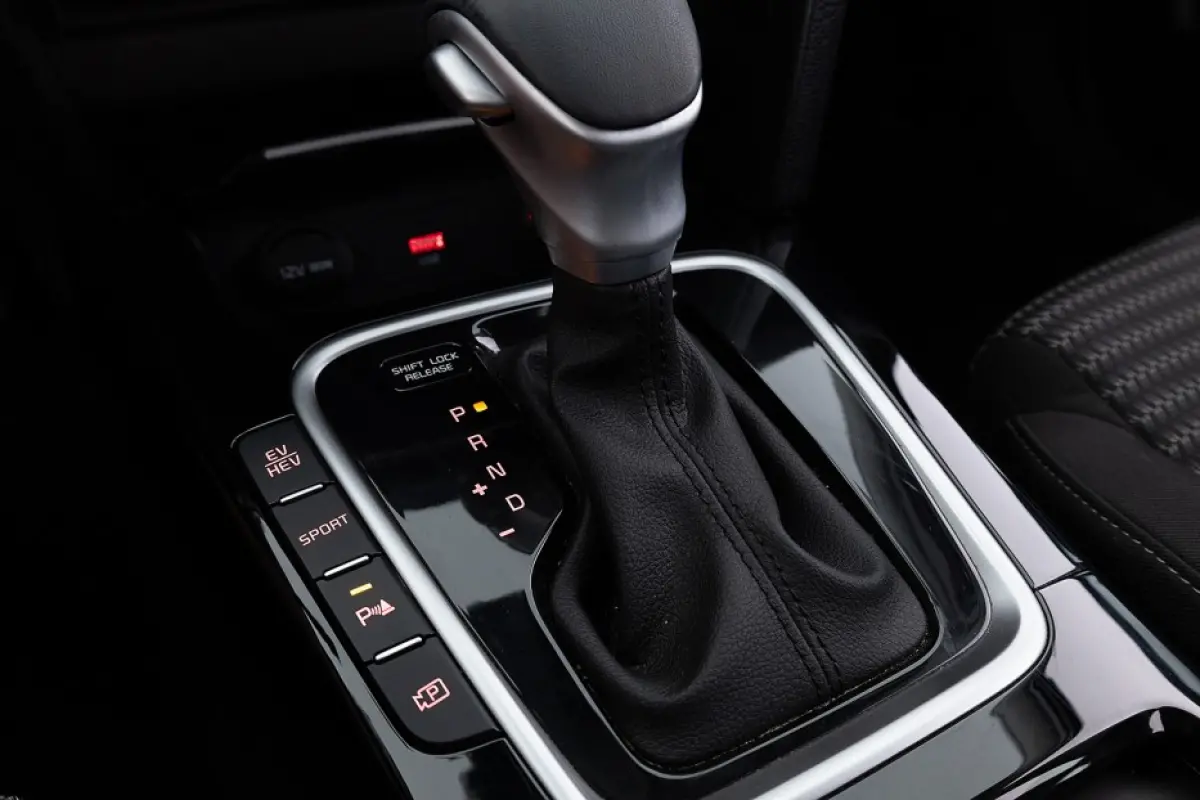 1.6 GDi PHEV DynamicLine | CARPLAY | Full LED | CAMERA !