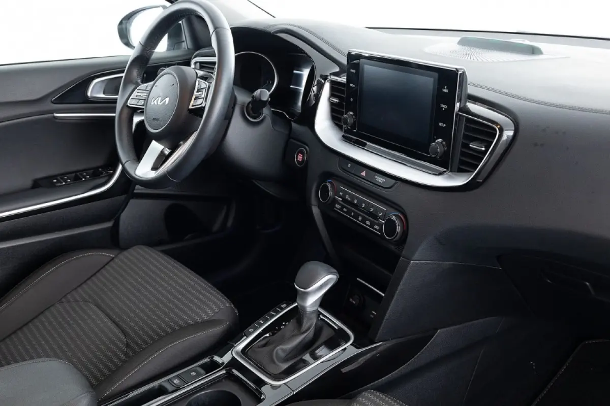 1.6 GDi PHEV DynamicLine | CARPLAY | Full LED | CAMERA