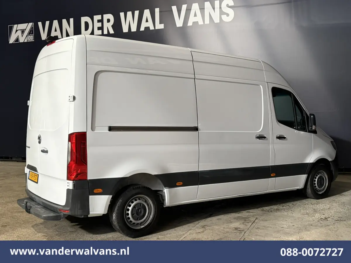 211 CDI L2H2 Euro6 Airco | Camera | Trekhaak Bijrijdersbank