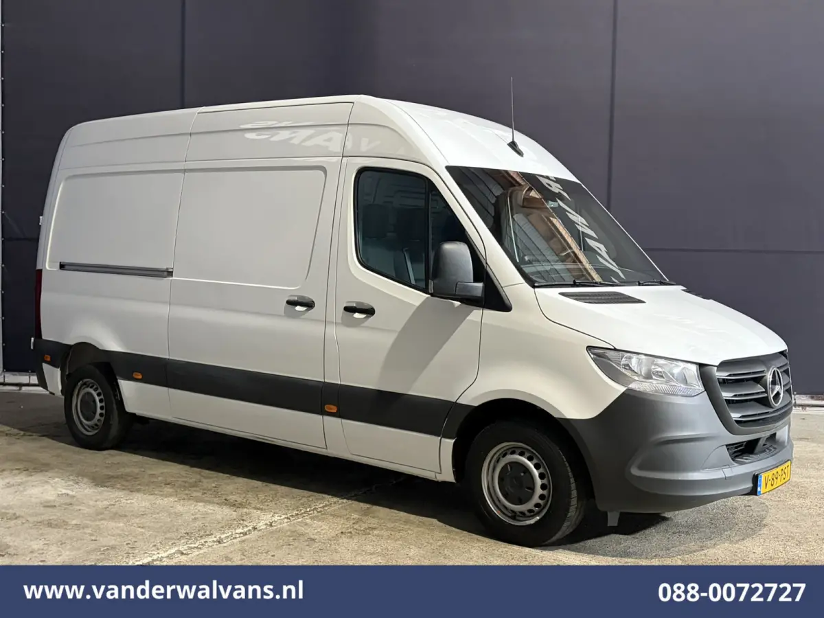 211 CDI L2H2 Euro6 Airco | Camera | Trekhaak Bijrijdersbank