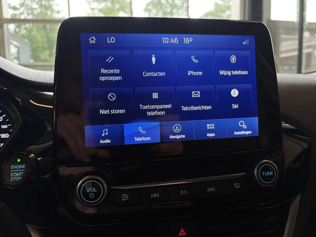 1.0 EcoBoost Hybrid Titanium X Adapt Cruise, Navi, Camera