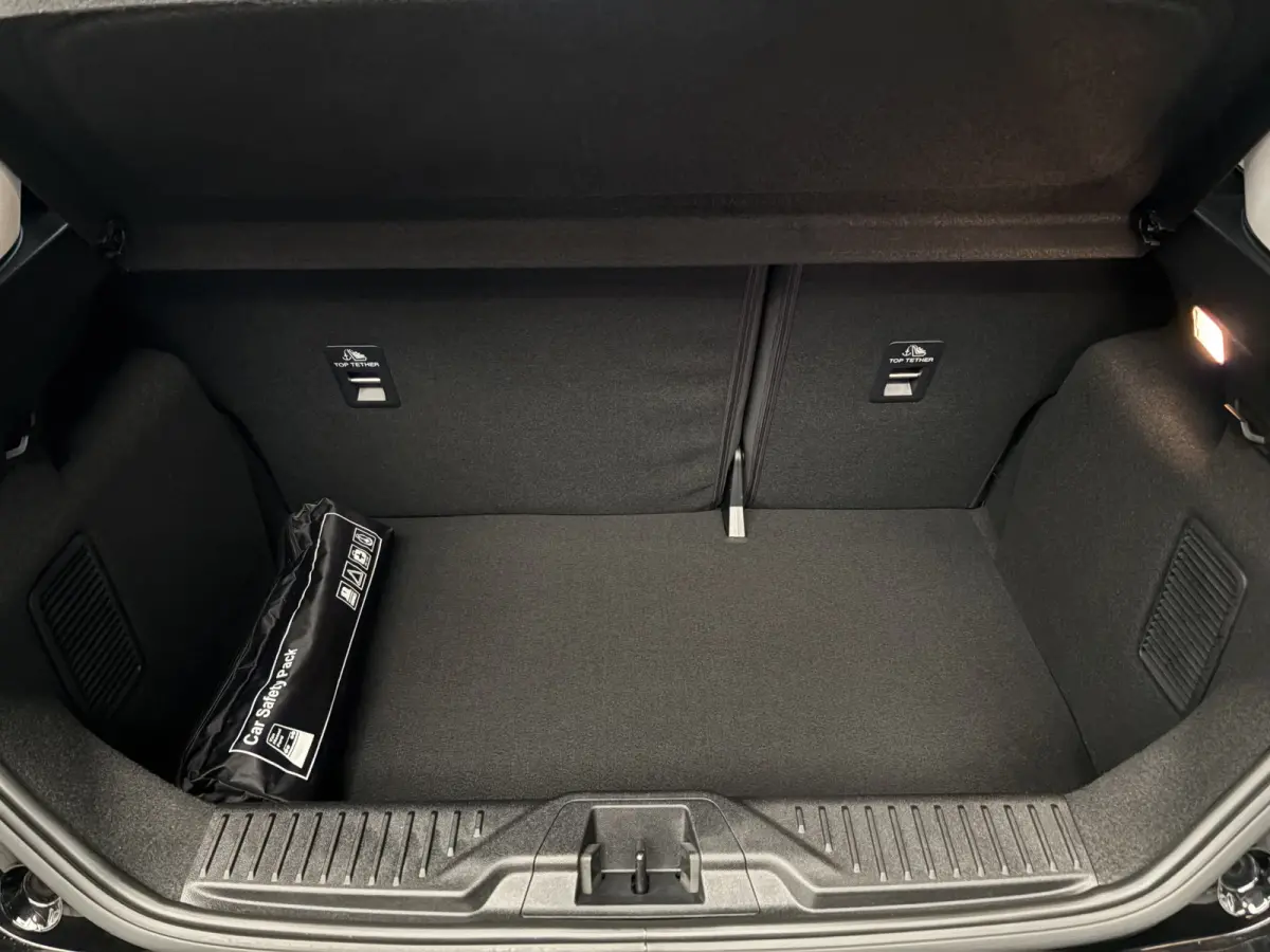 1.0 EcoBoost Hybrid Titanium X Adapt Cruise, Navi, Camera