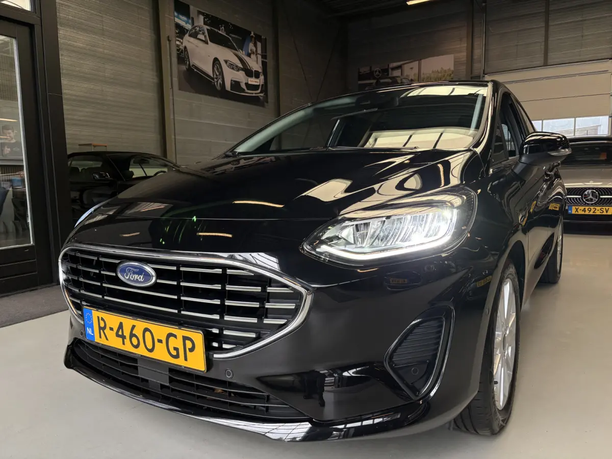1.0 EcoBoost Hybrid Titanium X Adapt Cruise, Navi, Camera