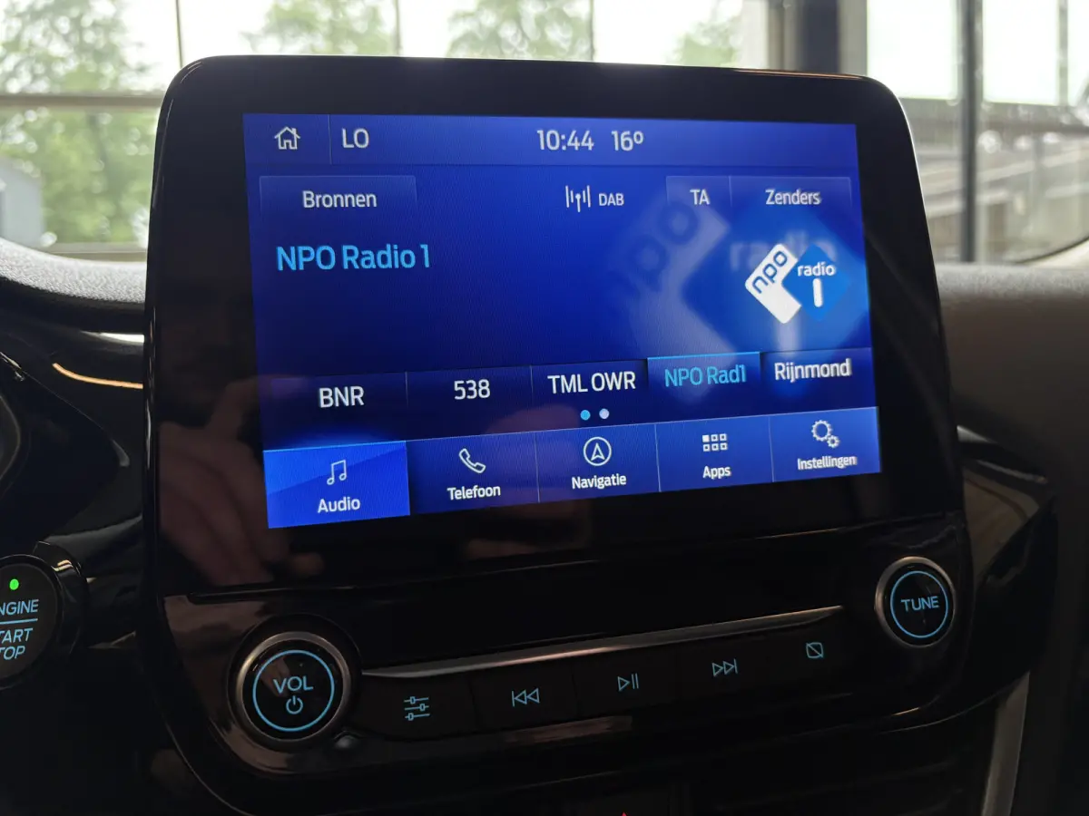 1.0 EcoBoost Hybrid Titanium X Adapt Cruise, Navi, Camera
