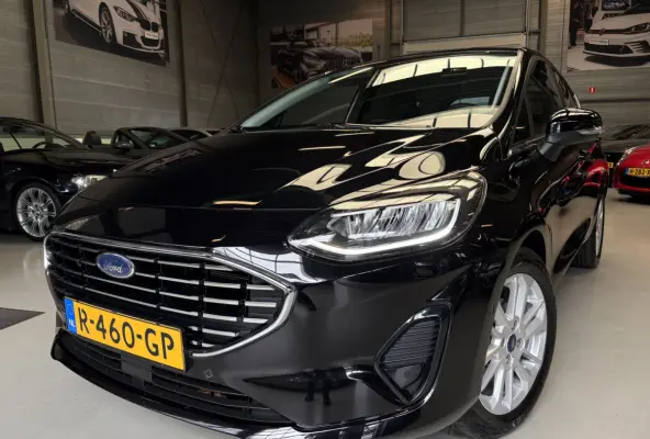 1.0 EcoBoost Hybrid Titanium X Adapt Cruise, Navi, Camera