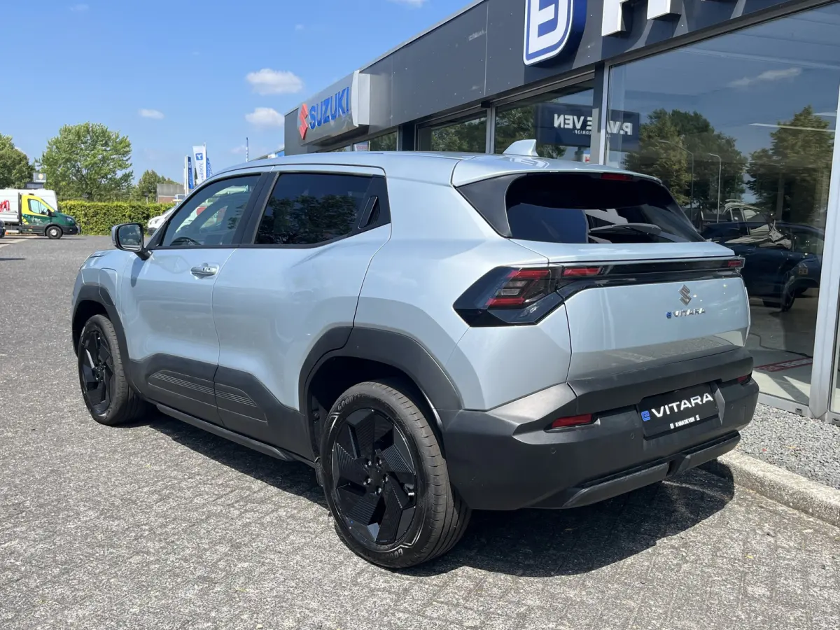 Select 61 kWh | Meerdere kleuren leverbaar | €2.000,- voordeel | Suzuki Safety System Pro | Keyless | Smart Entry & Start |