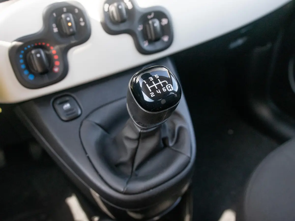Cross | Airco | Cruise | Dakrails | 15" | PDC | Apple Carplay