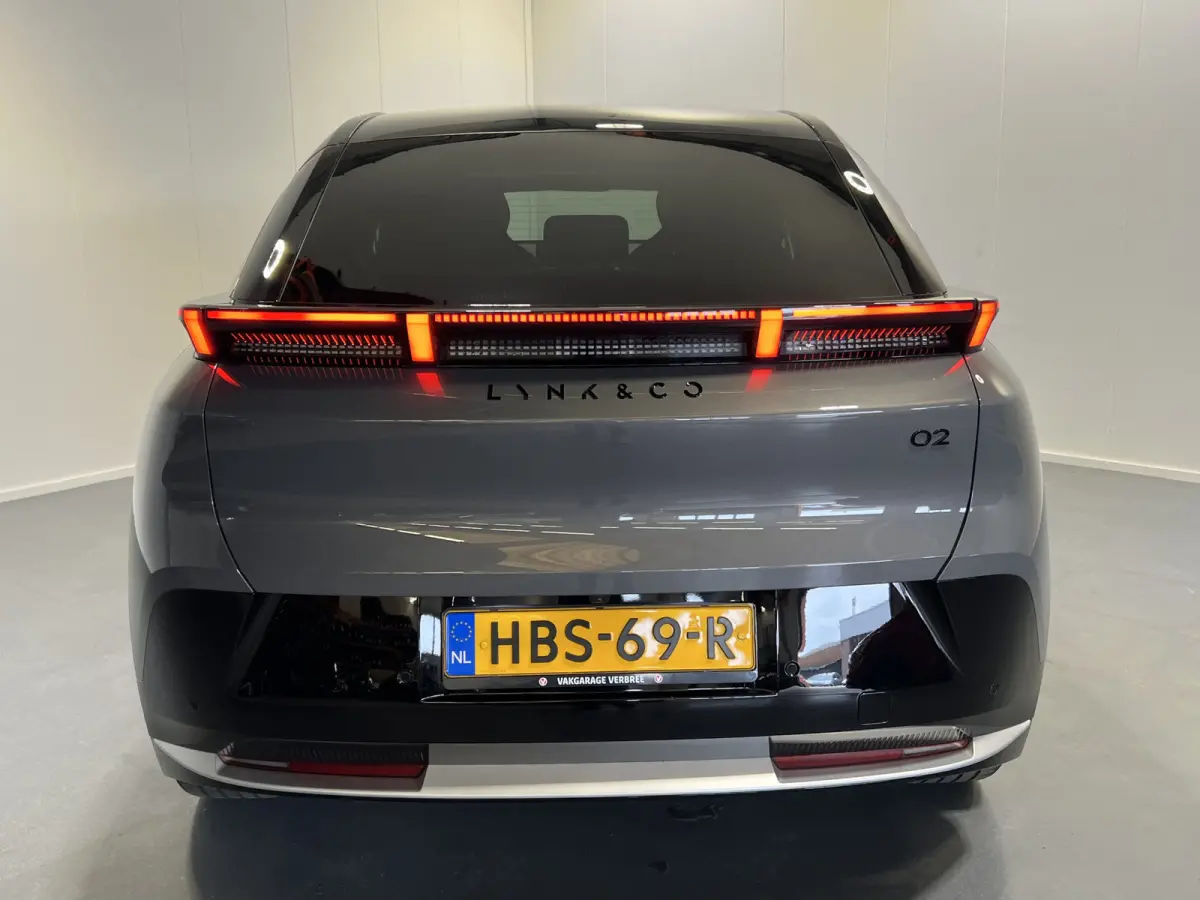 More 66 kWh | SoH 98.7% | Navigatie/Android/Apple Carplay | LMV 20" | Panoramadak | Voorstoelen Verwarmd | Cruise Control Adaptief | Airco |