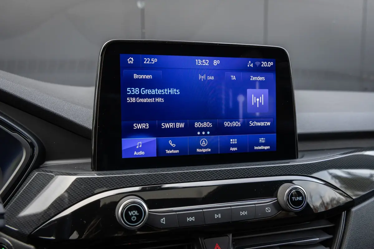 2.5 PHEV ST-Line X | Pano-dak | B&O audio | 100% Dealer Onderhouden | Full adaptive LED | Head-Up Display | Winter-pack | Standkachel | Half Leder | Apple & Android Carplay |