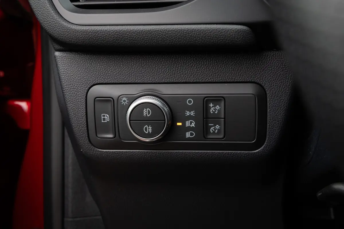 2.5 PHEV ST-Line X | Pano-dak | B&O audio | 100% Dealer Onderhouden | Full adaptive LED | Head-Up Display | Winter-pack | Standkachel | Half Leder | Apple & Android Carplay |