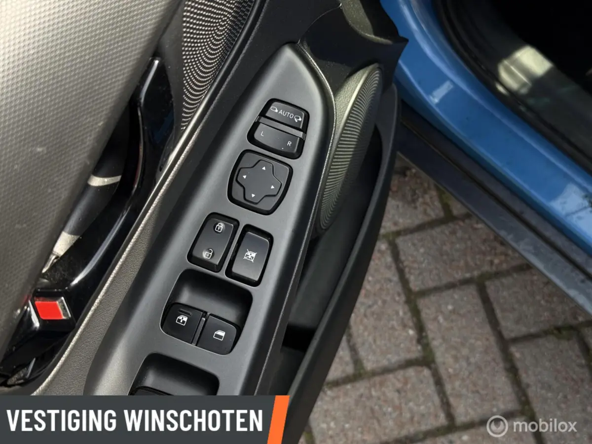 1.0T Fashion | Camera | Apple Carplay/Android Auto | Trekhaak | LM Velgen | Privacy Glas |