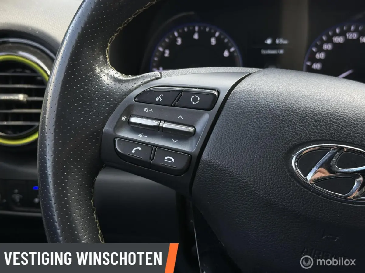 1.0T Fashion | Camera | Apple Carplay/Android Auto | Trekhaak | LM Velgen | Privacy Glas |