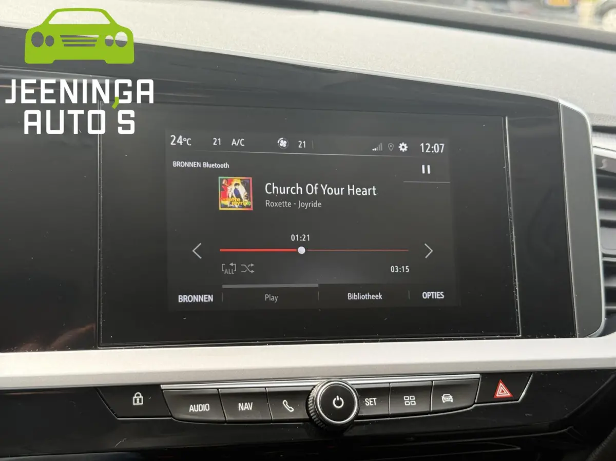 1.2 Turbo Level 2|PDC|AppleCarPlay|Clima|NAP