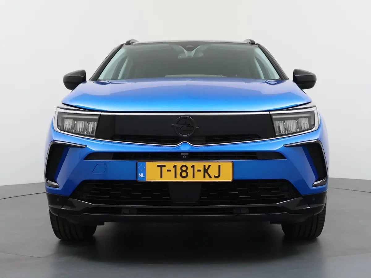 1.6 Turbo Plug-In Hybrid Level 4 / Navigatie / Camera / Parkeersensoren / Carplay / Dodehoek / LED / 18'' LMV