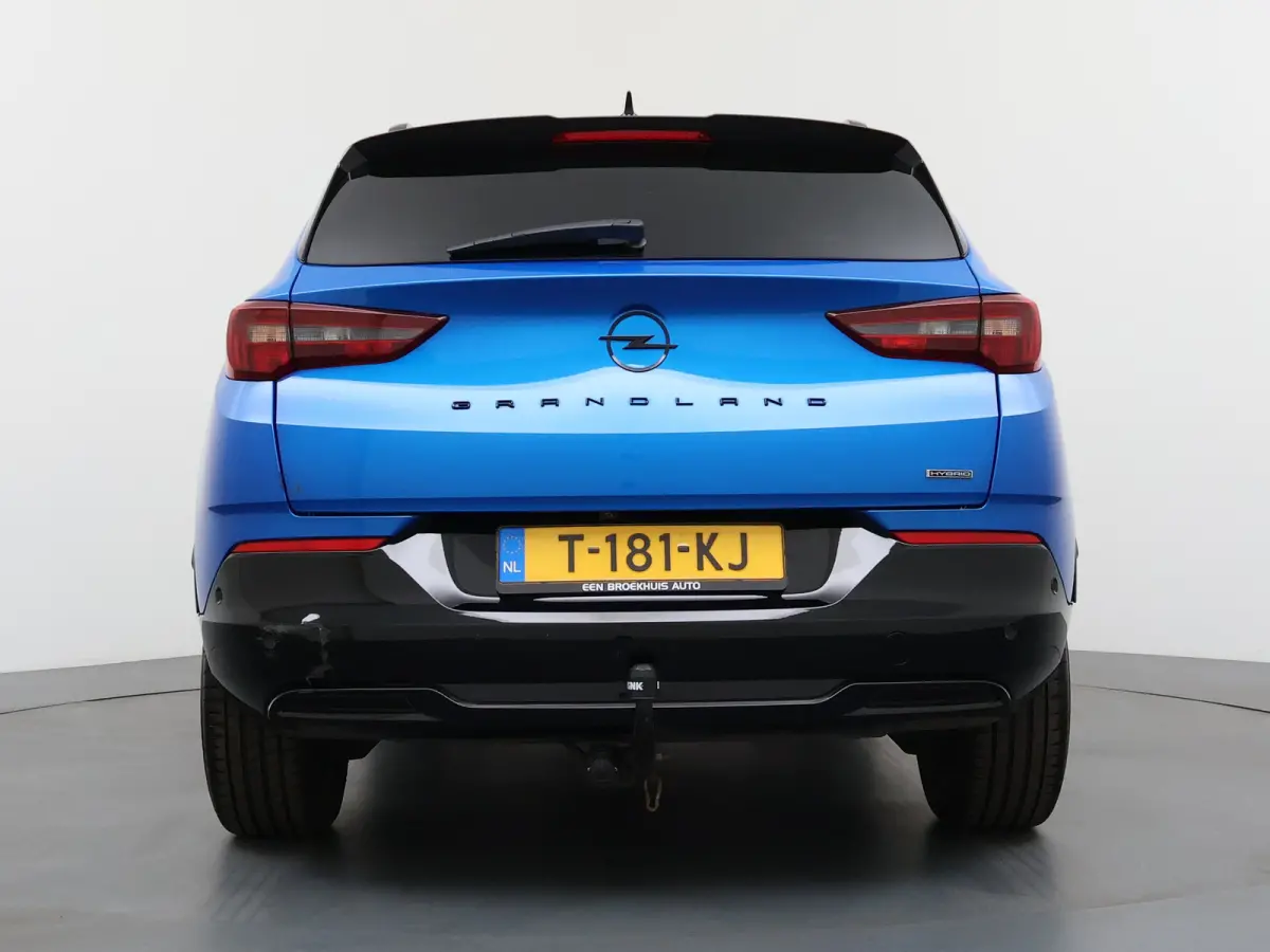 1.6 Turbo Plug-In Hybrid Level 4 / Navigatie / Camera / Parkeersensoren / Carplay / Dodehoek / LED / 18'' LMV