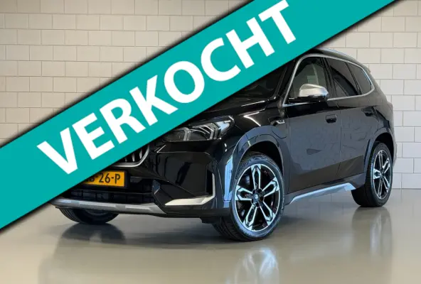 XDrive30e High Executive xLine | PANO | H/K | 360 CAMERA | 1E EIG | DEALER | ELEK STOELEN | LEDER | ACC | DODE HOEK