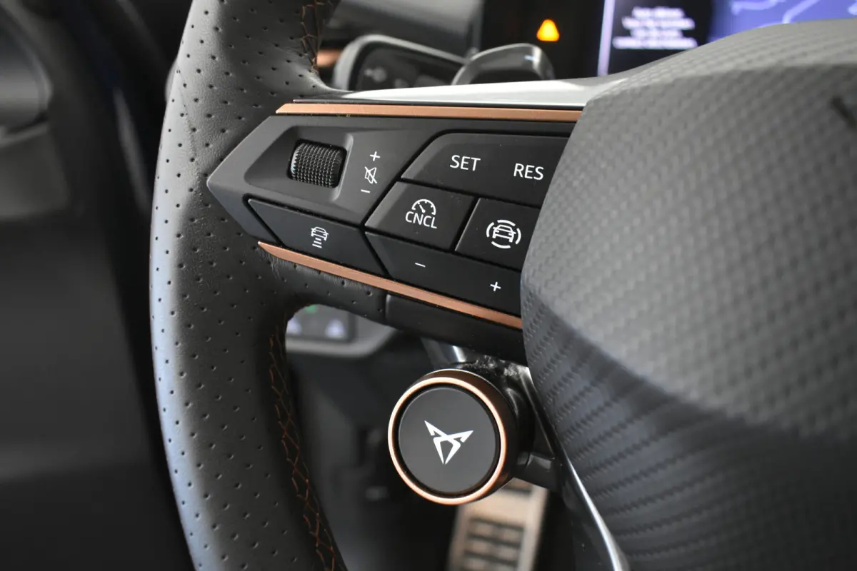 1.5 eTSI Mem-Seats Stoel+Stuur Ver El aklep Virtual Cockpit