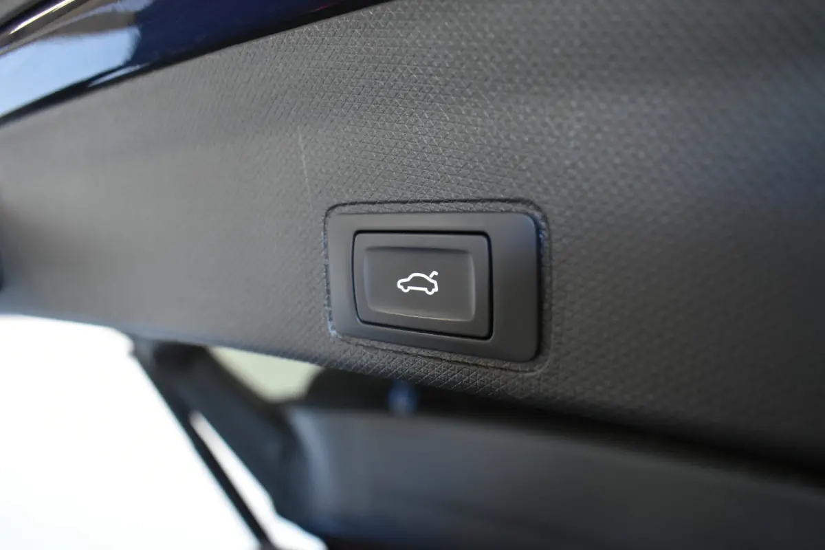 1.5 eTSI Mem-Seats Stoel+Stuur Ver El aklep Virtual Cockpit