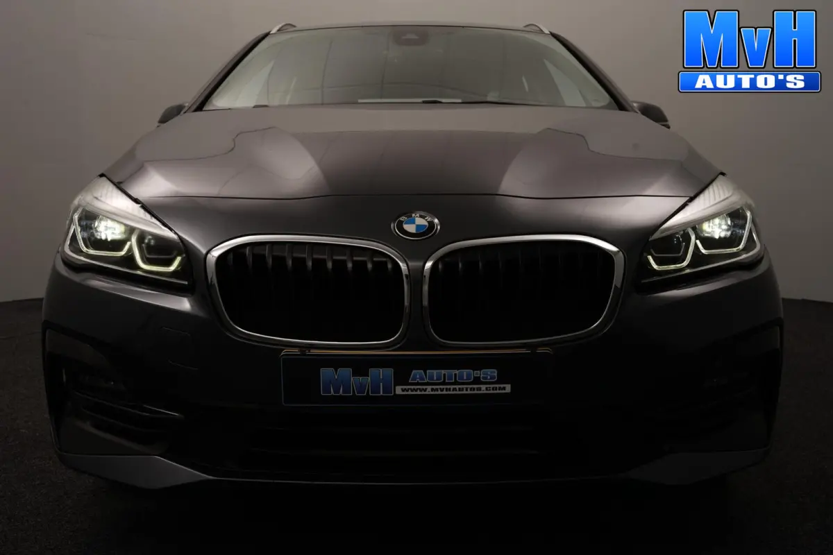 218i Business Edition|SPORTSTOEL