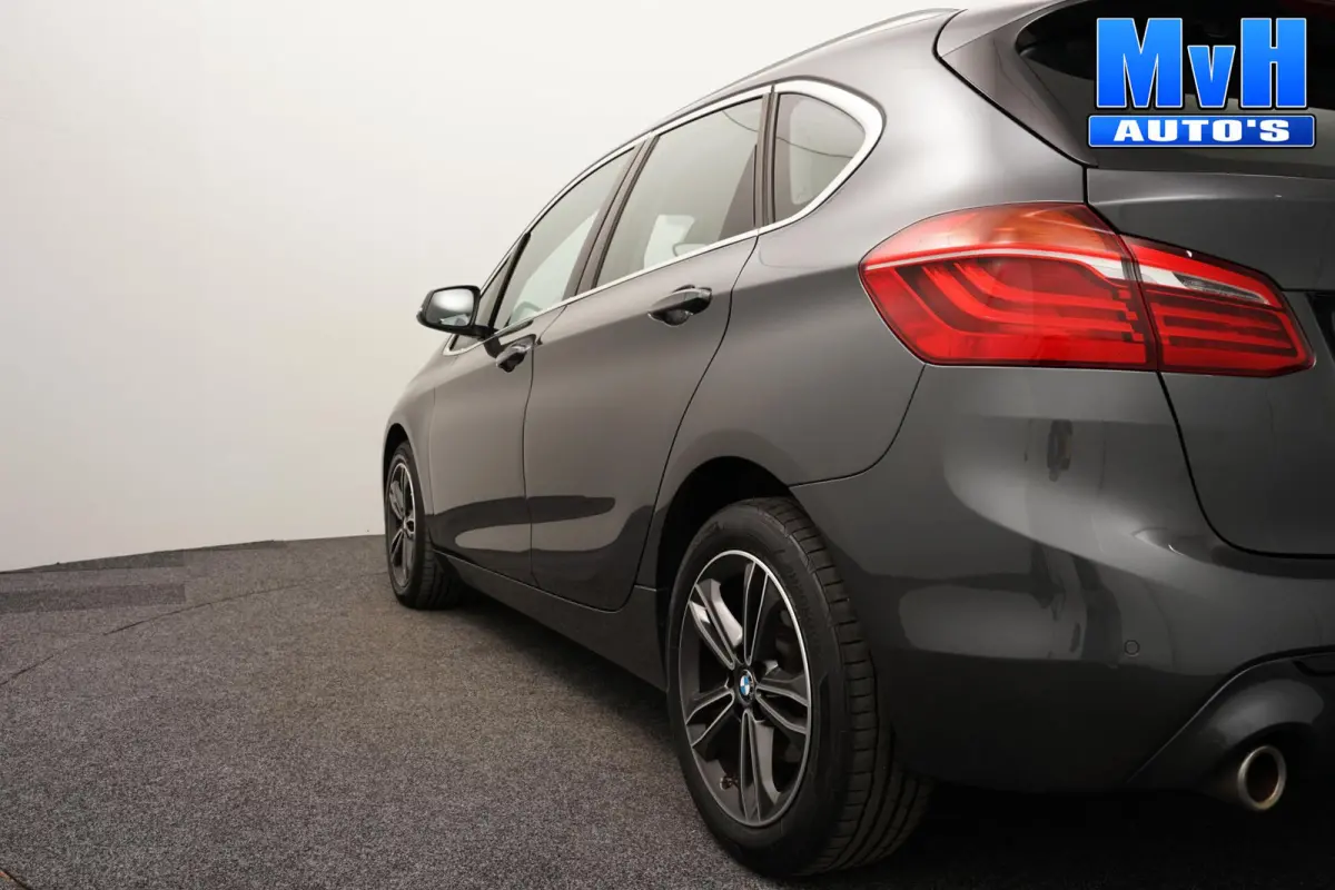 218i Business Edition|SPORTSTOEL