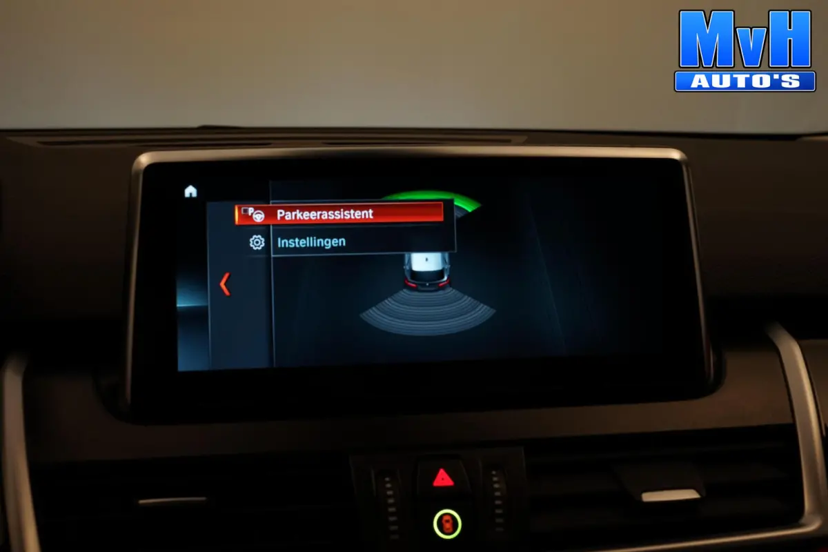 218i Business Edition|SPORTSTOEL