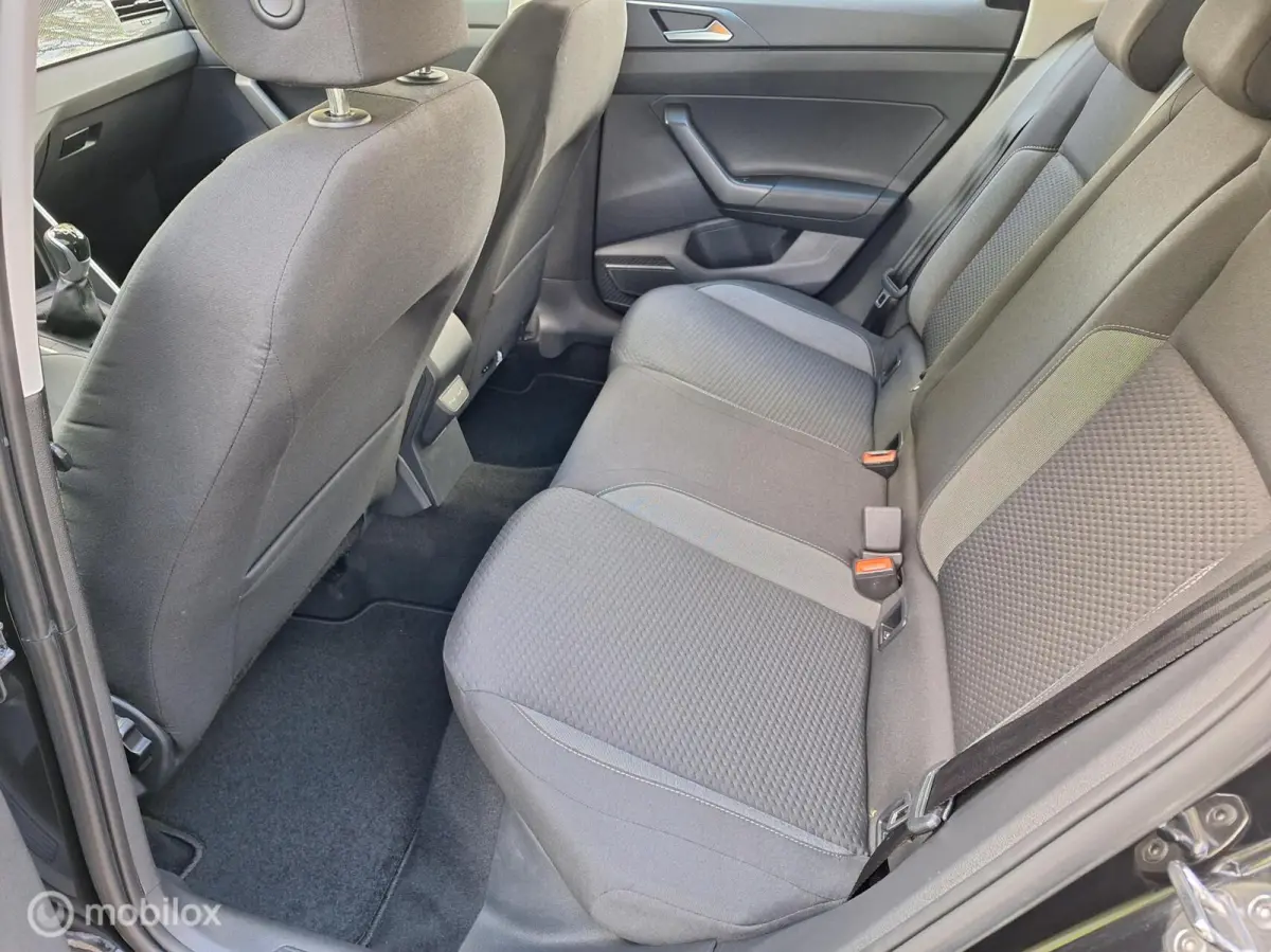 1.0 TSI Life Adap. Cruise-Control, Full-Map Navi, Apple-Carplay, Airco, LM-Velgen.