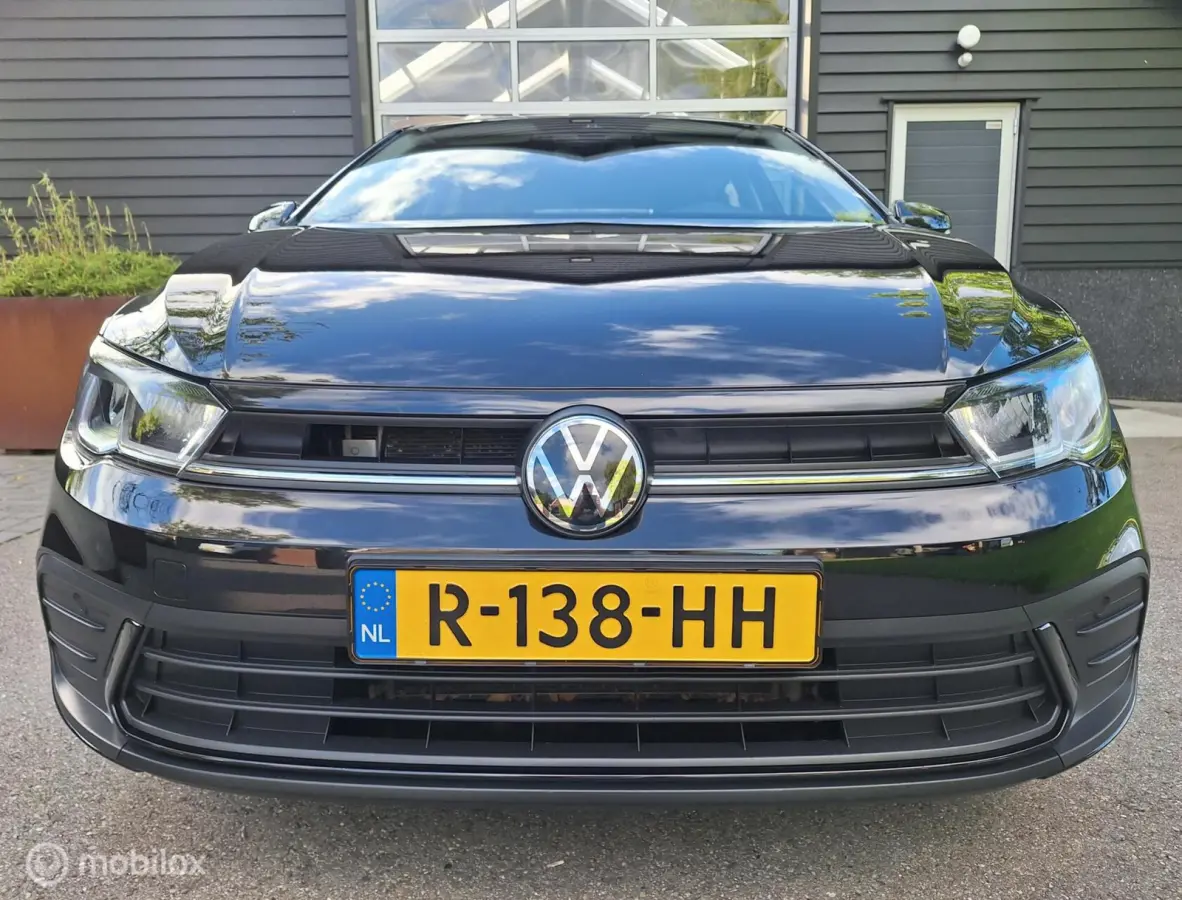 1.0 TSI Life Adap. Cruise-Control, Full-Map Navi, Apple-Carplay, Airco, LM-Velgen.