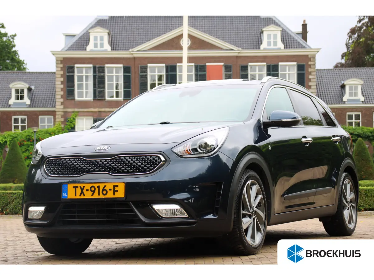 1.6 GDi Hybrid Design Edition | NL-AUTO! | TREKHAAK | PANODAK | CRUISE | PARK SENS V+A | NAVI | CLIMA | HALF LEDER | LANE ASSIST