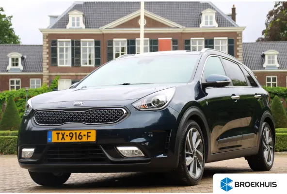 1.6 GDi Hybrid Design Edition | NL-AUTO! | TREKHAAK | PANODAK | CRUISE | PARK SENS V+A | NAVI | CLIMA | HALF LEDER | LANE ASSIST