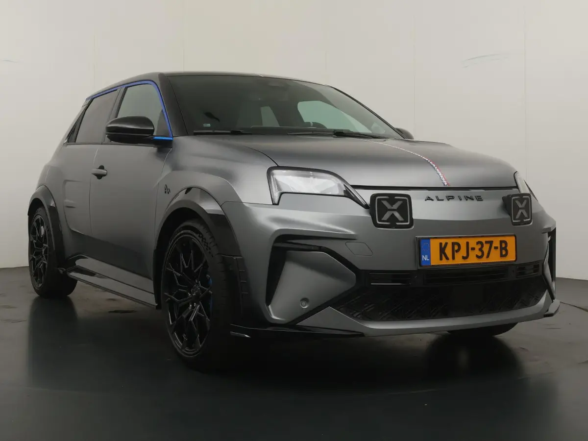 GTS | Pack Driving | Franse vlag op C-stijl | Blauwe Remklauwen | Blauw Stuurlogo |