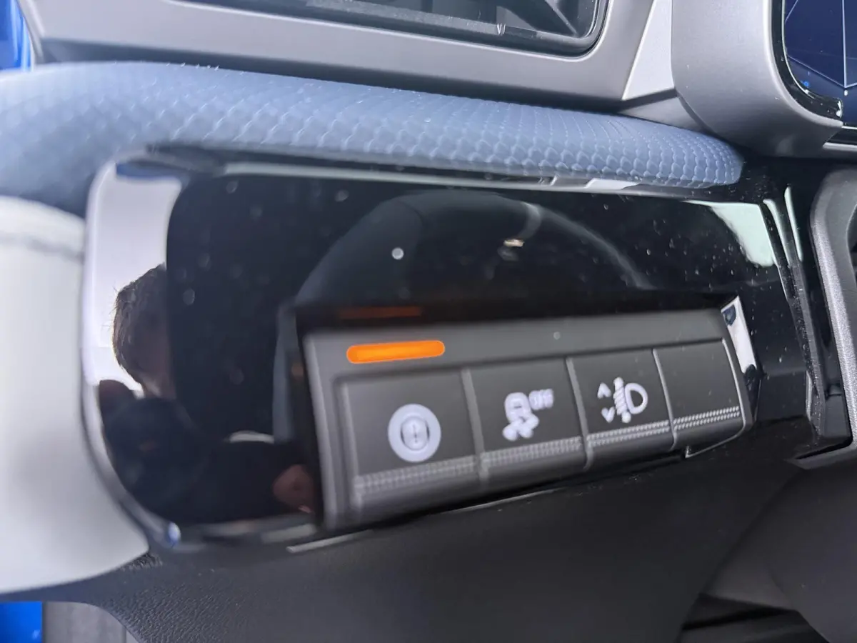 GTS 52 kWh | Pack Driving | Pack Safety | Blind spot warning & intervention