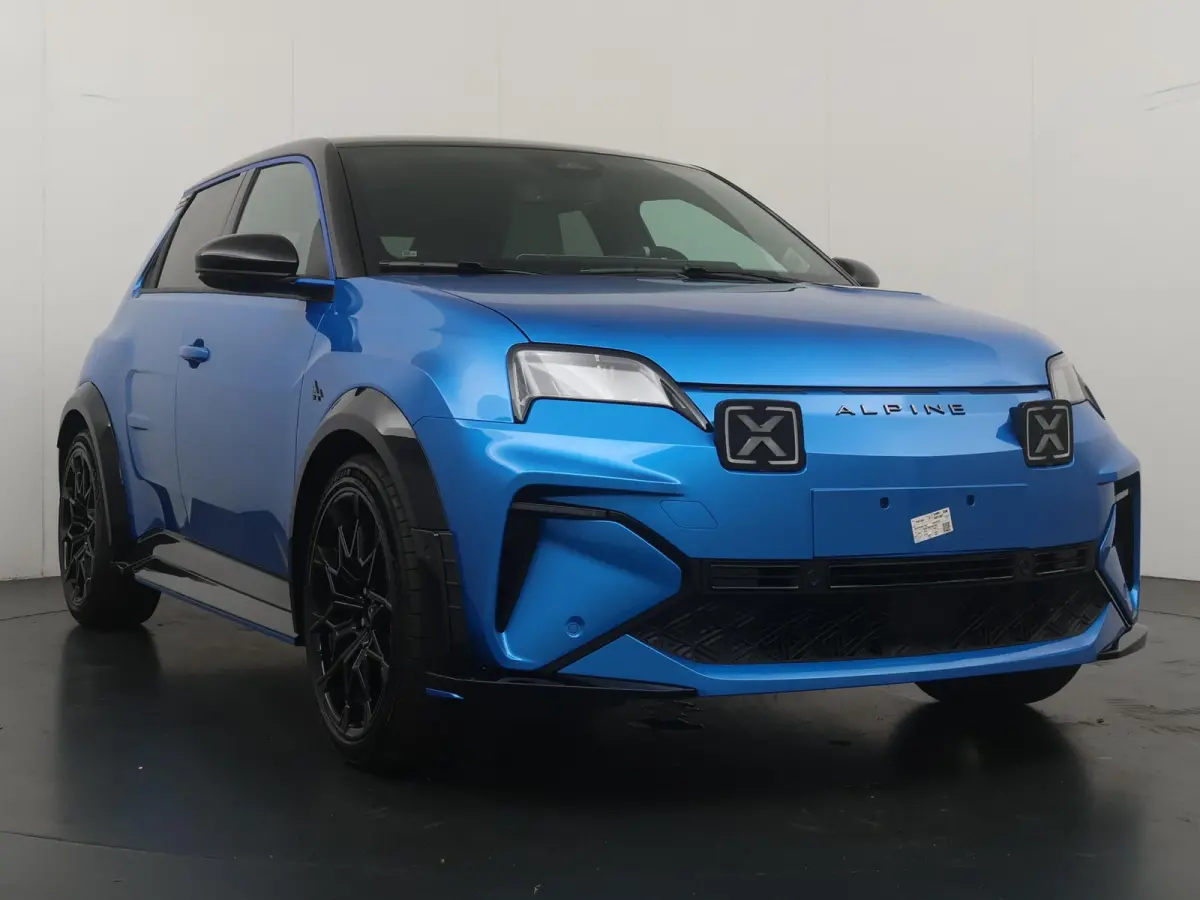 GTS 52 kWh | Pack Driving | Pack Safety | Blind spot warning & intervention