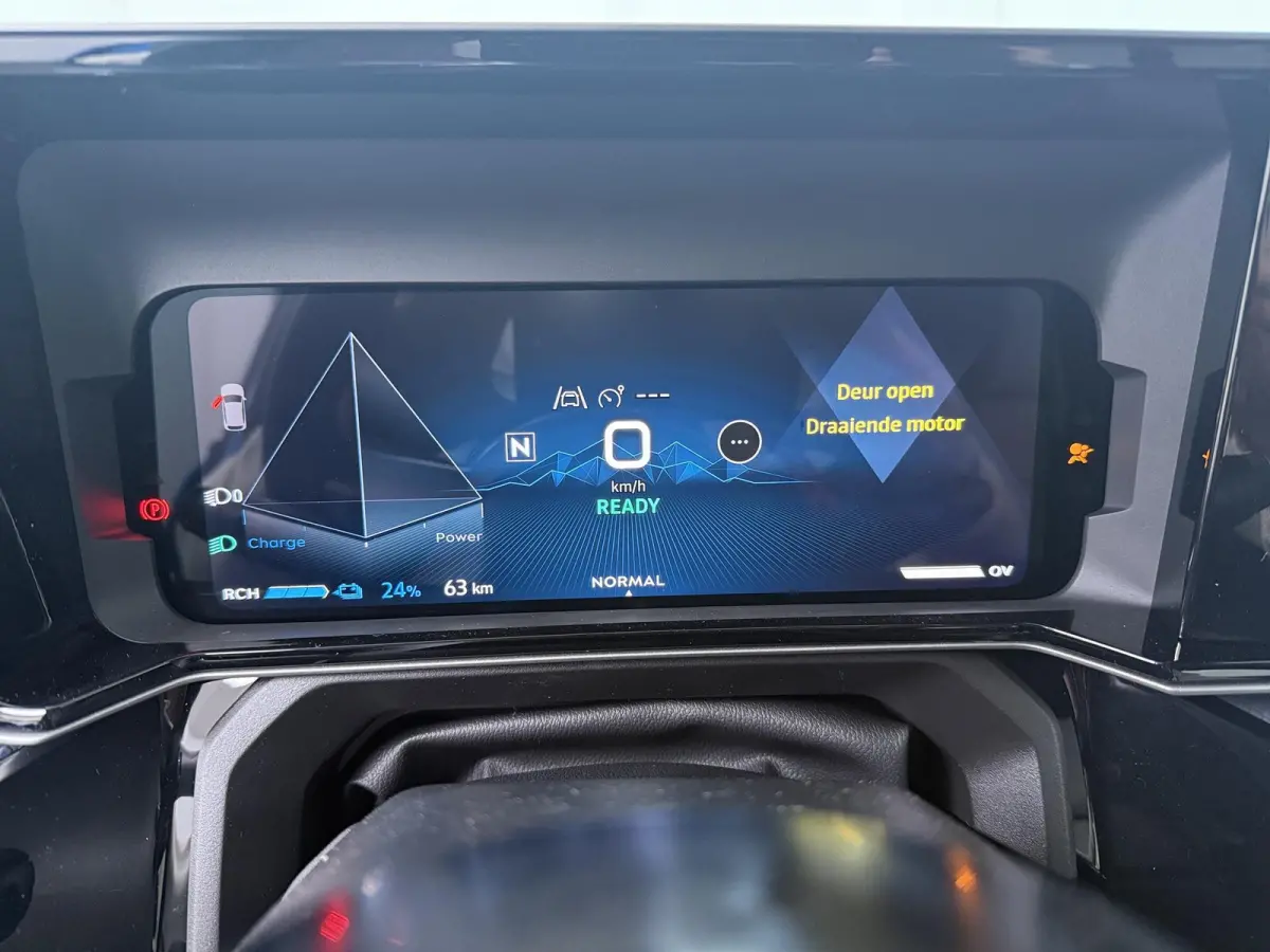 GTS 52 kWh | Pack Driving | Pack Safety | Blind spot warning & intervention