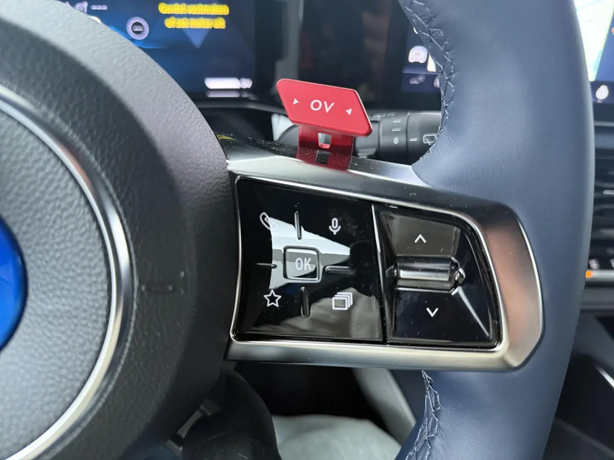 GTS 52 kWh | Pack Driving | Pack Safety | Blind spot warning & intervention