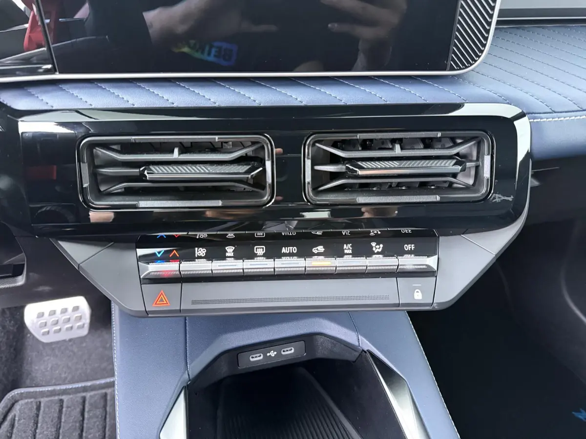 GT Performance 52 kWh | Alpine Portal | Verwarmbaar stuurwiel | Pack Driving | Signature Bleu
