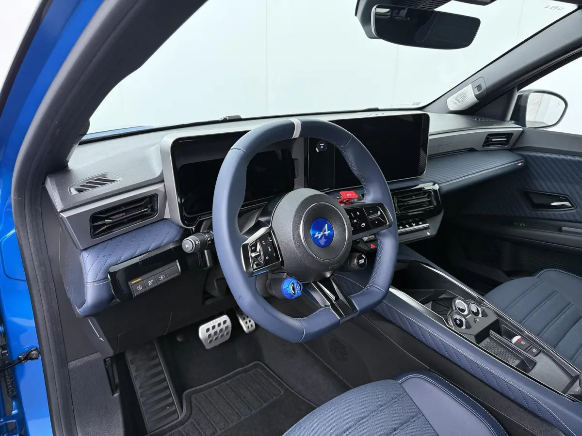 GT Performance 52 kWh | Alpine Portal | Verwarmbaar stuurwiel | Pack Driving | Signature Bleu
