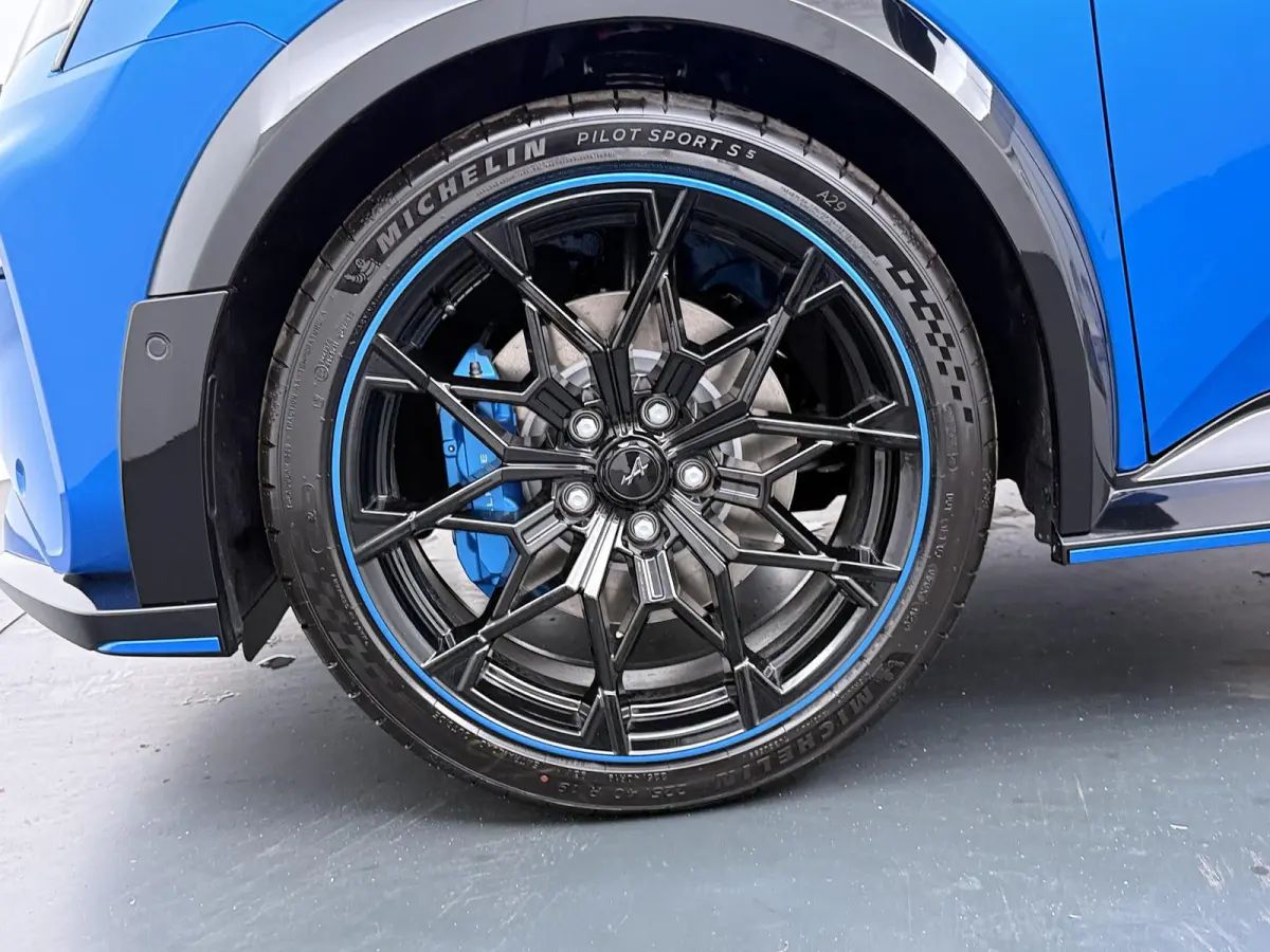 GT Performance 52 kWh | Alpine Portal | Verwarmbaar stuurwiel | Pack Driving | Signature Bleu