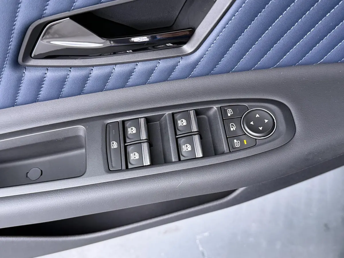 GT Performance 52 kWh | Alpine Portal | Verwarmbaar stuurwiel | Pack Driving | Signature Bleu