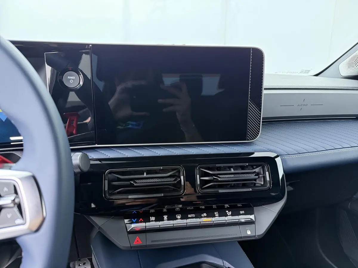 GT Performance 52 kWh | Alpine Portal | Verwarmbaar stuurwiel | Pack Driving | Signature Bleu