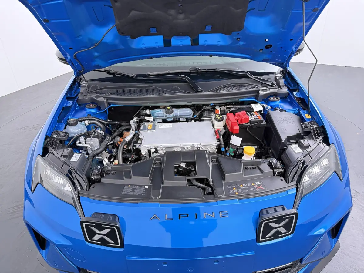 GT Performance 52 kWh | Alpine Portal | Verwarmbaar stuurwiel | Pack Driving | Signature Bleu