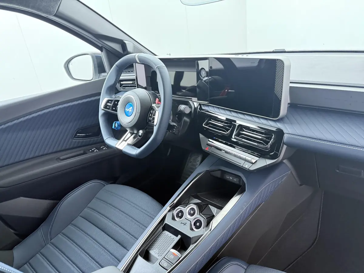 GT 52 kWh |  Pack Driving | Signature Bleue | Alpine monogram