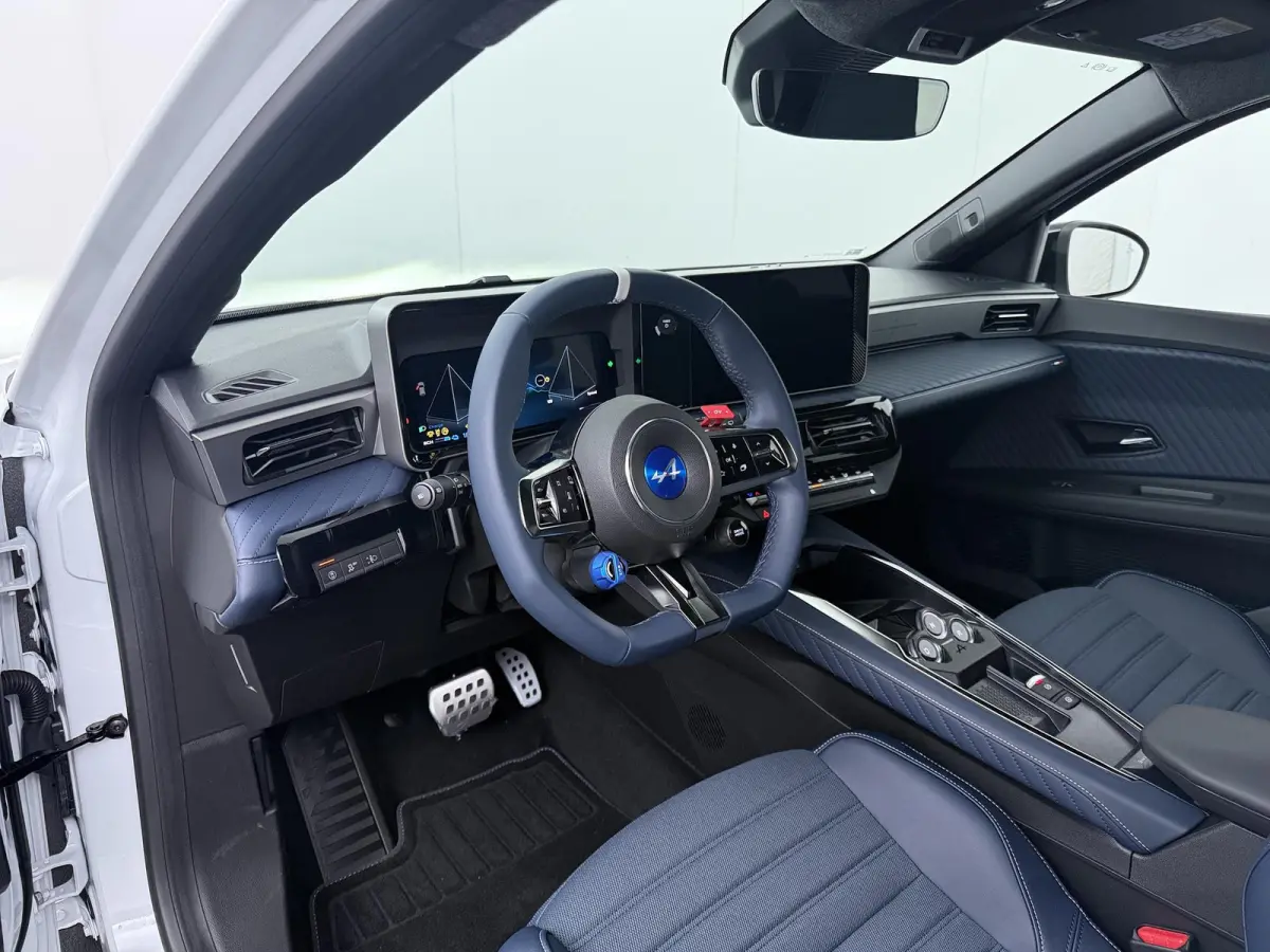 GT 52 kWh |  Pack Driving | Signature Bleue | Alpine monogram