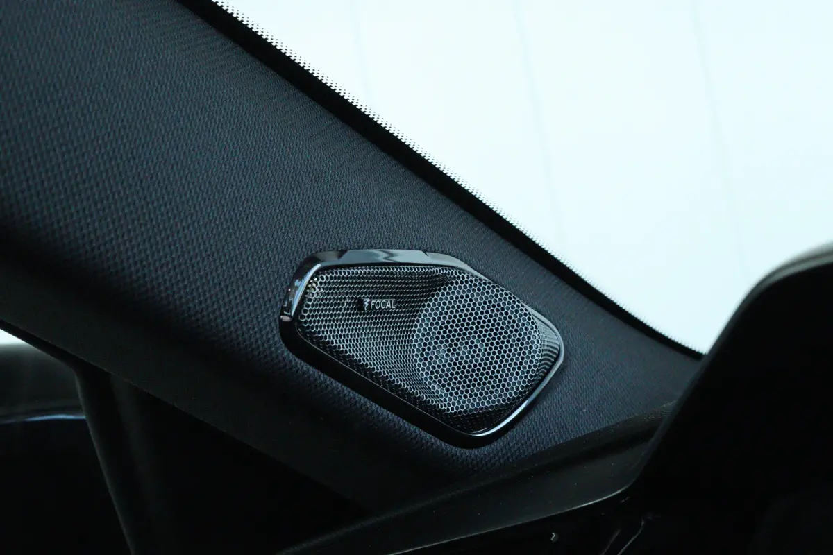1.6 HYbrid 225 GT Pack Business | Adapt. Cruise | Nappa Leder | Focal Audio | 360 Camera | Massage | Memory | Carplay | Keyless |