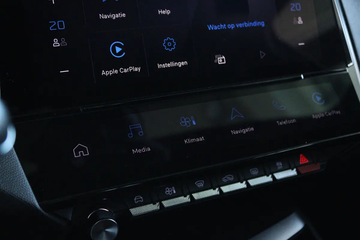 1.6 HYbrid 225 GT Pack Business | Adapt. Cruise | Nappa Leder | Focal Audio | 360 Camera | Massage | Memory | Carplay | Keyless |