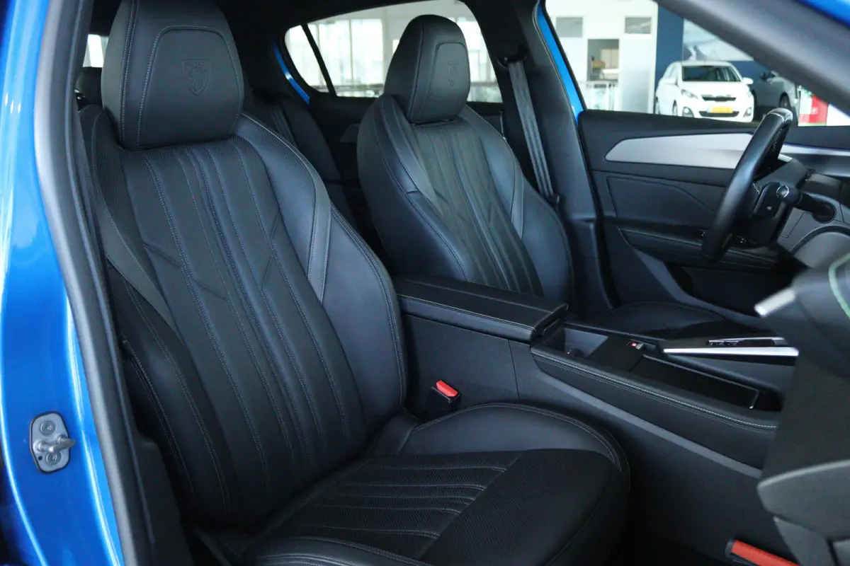 1.6 HYbrid 225 GT Pack Business | Adapt. Cruise | Nappa Leder | Focal Audio | 360 Camera | Massage | Memory | Carplay | Keyless |