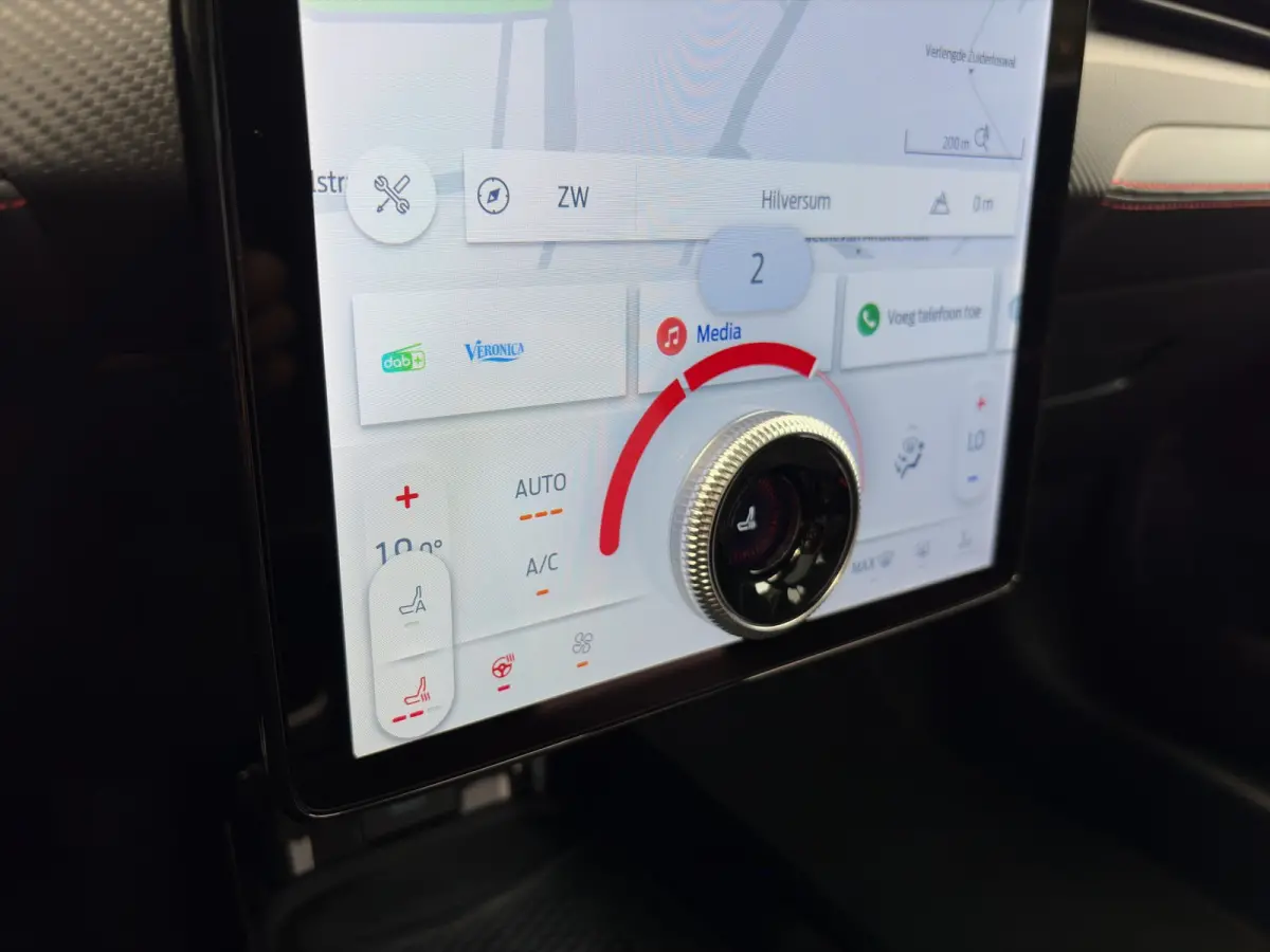 Premium 98KWh AWD 351pk | Panoramadak | Technology Pack+ | SOH 96,5