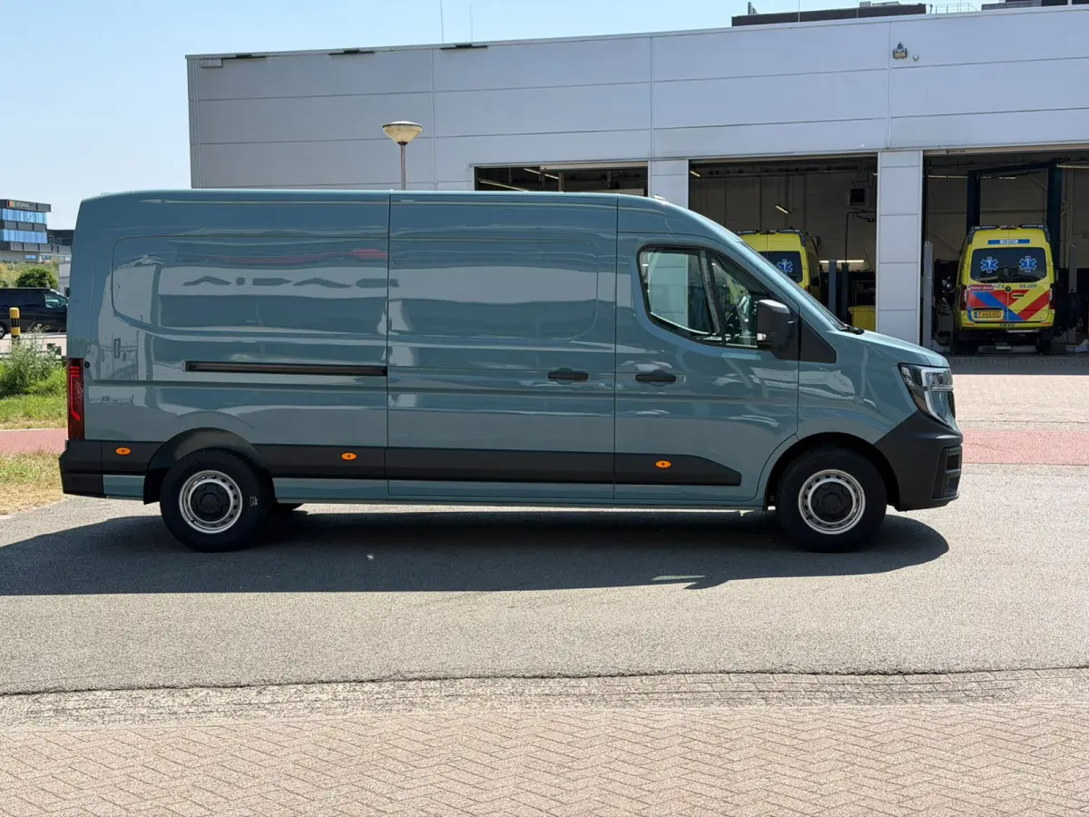 T35 2.0 dCi 150 L3H2 Advance Cruise | Navi | Parkeersensoren achter | Trekhaak | Schuideur Links en Rechts