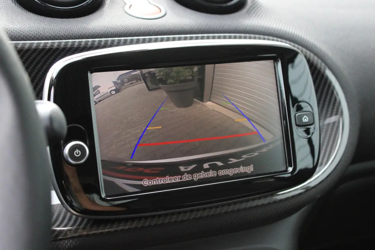 EQ BRABUS Mattrunner Brabus Mattrunner | Camera | Stoelverwarming | DAB | LED | Verwarmd Stuur