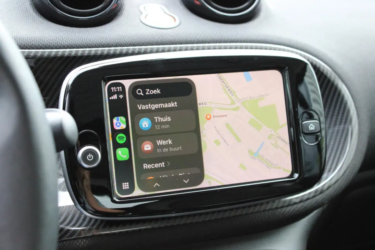 EQ BRABUS Mattrunner Brabus Mattrunner | Camera | Stoelverwarming | DAB | LED | Verwarmd Stuur