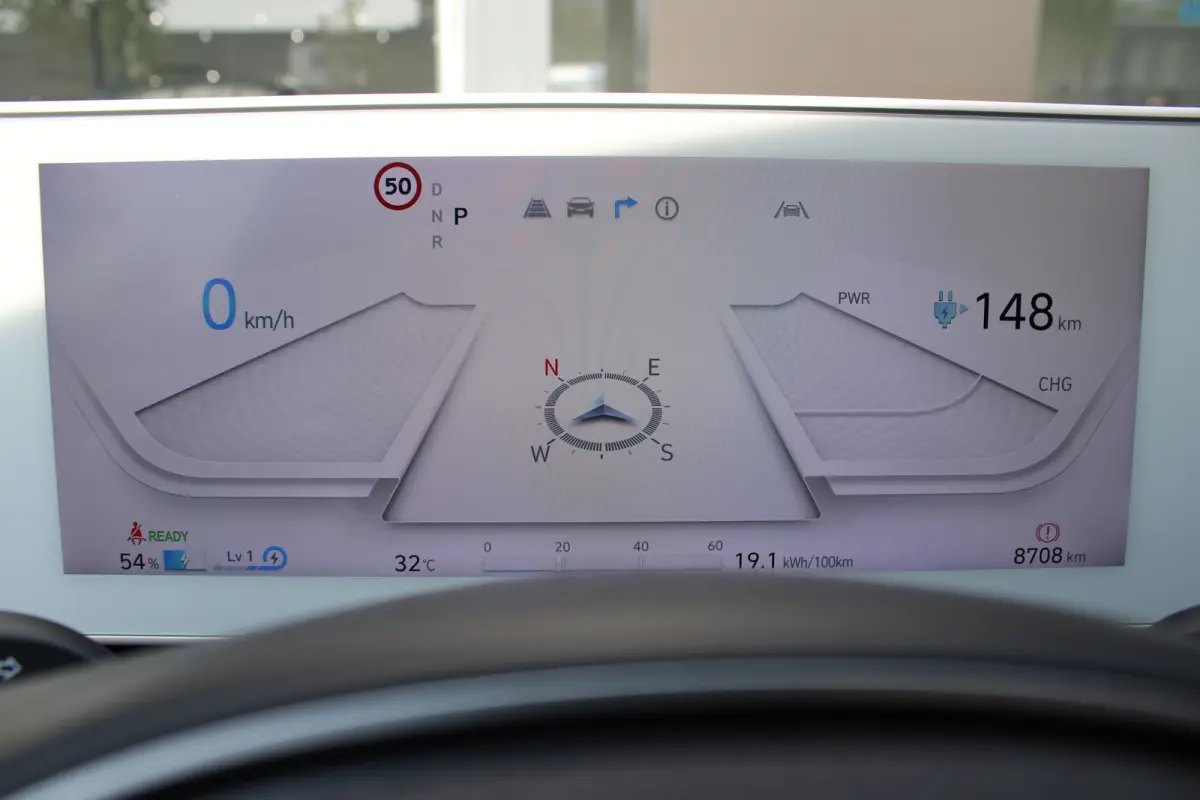 Style 58 kWh | Achteruitrijcamera | Cruise control adaptief met Stop&Go | Navigatiesysteem full map